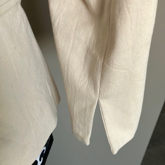 Just listed💙Cute & practical cream zip blazer w/3/4 arms & lacing detail - Picture 8 of 15